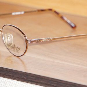 New NUE DesigN vintage eyeglasses frame , made in Hong Kong
